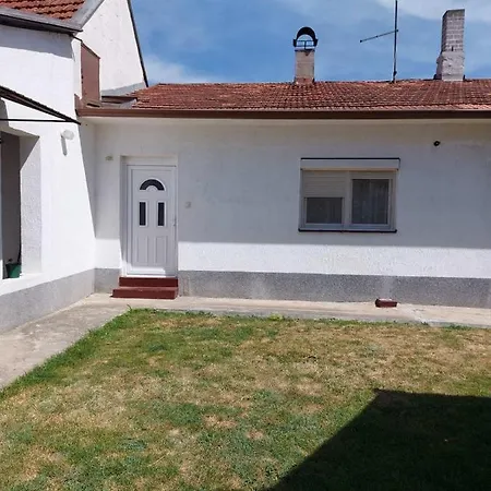 Royal Rose Smestaj Appartamento Bela Crkva (Banat)