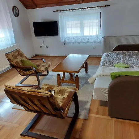 Appartement Royal Rose Smestaj *